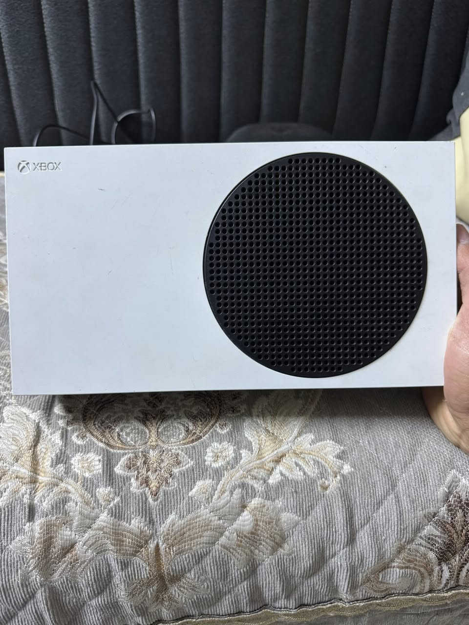 سلام عليكم
اكس بوكس سيريس اس للبيع ذاكره ٥١٢جهاز نضيف لا داخل صيانه ولا مفتوح جهاز ويا هارد 1تيرا اصلي ويا جوستك خمس جوستكاك كلهم أصليات واحد أليت احترافي او كيم سير سفن برو او حوستكه الاصليه او ذولي الكدامكم كلهم أصليات او اي عطل ما بيهم ويا ستاند بعد او ويا بطاريات ثنين اصليه او قاعده شحن جهاز نضيف وكآمل  ويا حساب بي فيفه ٢٦او فيفه ٢٥او كولفد يوتي مشتريهم الجهاز كامل هوه او ملحقاته ٥٧٥او إذا تحسبهم من جانبك بس الجوستكات ذاك السعر والله 
***********
