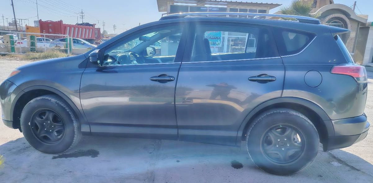 راف 4 موديل 2016 دخول وتسجيل وترقيم 2019 بغداد من امريكا لنا ماشيه 86 حادث جاملغ خلفي
بجم كبس الشركه
ايرباكات سليمه جميعآ
السياره داخل وخارج نظيفه جدآ استعمال شخصي
2016 امريكي LE 
رقم بغداد بأسمي الأنكليزي
سنويه 2030
هزه جديده  
محرك 2500 
كير 6 نمر   
 شاشة كامره خلفيه
تحكمات مقود 
كشافات
تبريد ثلج
انظمه قياده
قفل سرعه
سايد بريك
تخم اطار وويل عادي
نظام الانزلاق
نظام الايكو
نظام السبورت

مابيه اي نقص لو بألف دينار  غير كلوب في الدشبول  مال حساس الكصبه الخلفي فقط فقط !!! 

صبغ جاملغ خلف السائق مع كلير في القماره كد الزاويه بدون معجون  
سيارة جاهزة بدون نقص شرط السونار

(ملاحظه) رقم الشاصي في الصور شوف حادثه في الخارج ومكفوله في العراق  واتصل وحاضر 
   

#السعر / 170 $  السياره  بعده شركه وبلاديه 

العنوان / بابل / الأسكندريه  
هاتف ***********
 هاتف ***********
