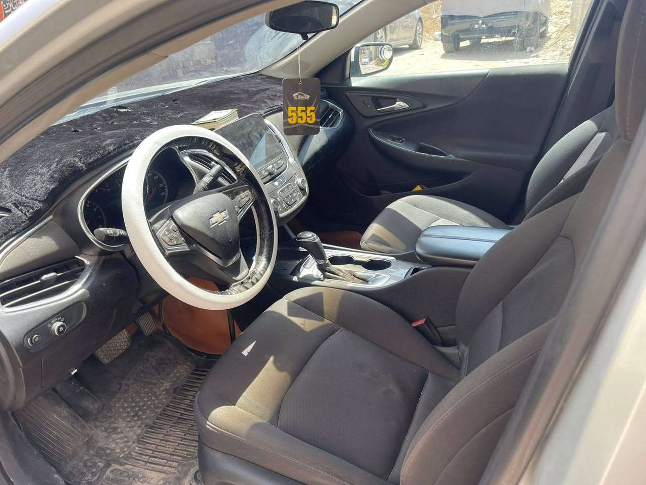 سلام عليكم  ماليبو 2020 لون رصاصي وارد امريكي حادثه فقط دعاميات والايرباك طاك صورة الحادث موجودة بس التبريد واكف بيه حدادية جديدة  مكينة وكير كفالة سعر 120 وبيه مجال بسيط  مكاني البصرة حي الاصدقاء الرقم ‏‪0777 354 6318‬‏ البصرة, العراق
