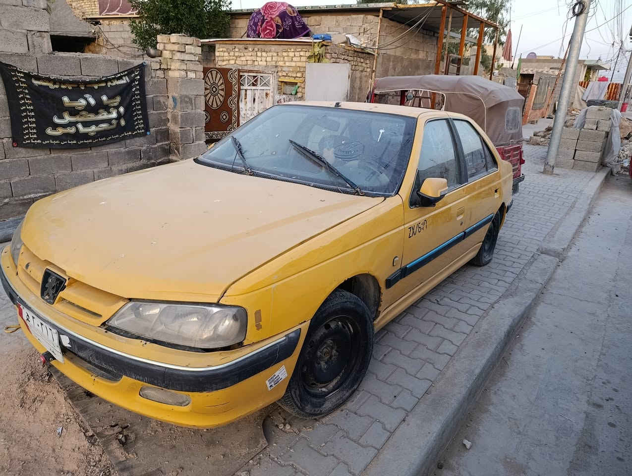 سلام عليكم بيجو باص 2017 ضربه بل جاملغ الخلفي بس مكينه تنقص تريد شغال رادلها ترتيب العنون الشعب سعر 40 بيعا مجال قليل ***********
