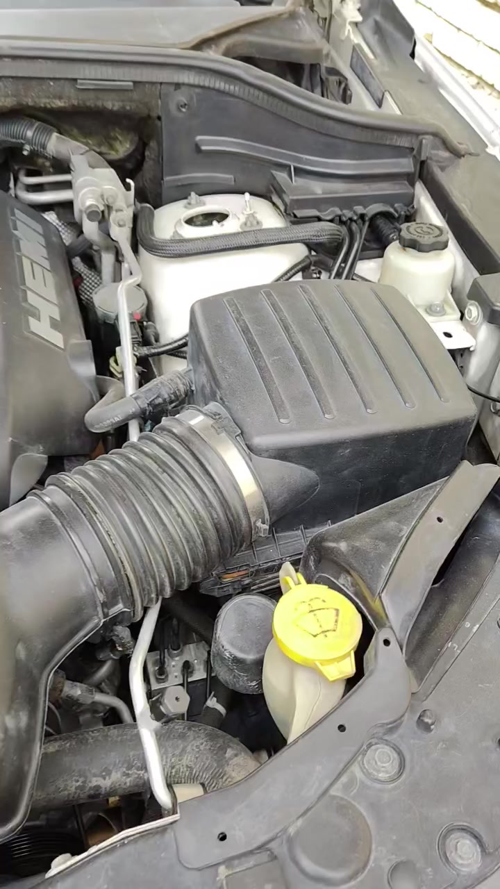 جيب اوفر لاند موديل 11
رقم بغداد بسمي فول مواصفات للخير محرك جديد شاده 
محرك هيمي تخم تاير جديد مشط جديد نافضهة علا ايدي اي نقص مابيهة حداديه خير من الله حادثهة بدون دواخل 
المكان كربلاء السعر 135وبيهة مجال حك الجيه للستفسار 
*********** ***********
