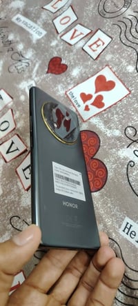 اكس c9 • ٢٥٦ • رام ٨+٨