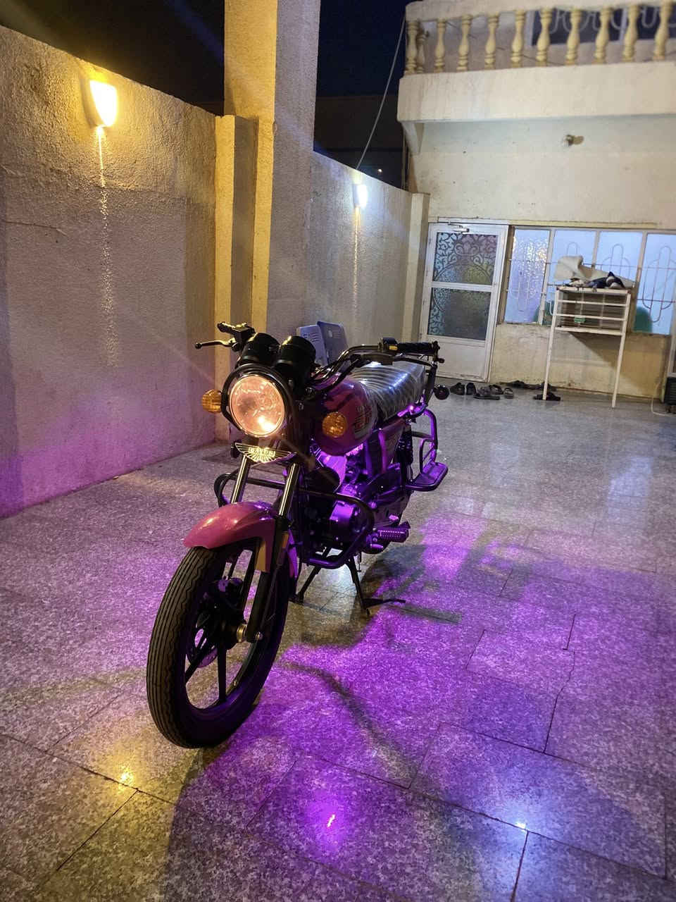 لسلام عليكم دايون موديل 23 طالعه بال 24 شهر الثامن ماشي 5522 قابل للزيادة يعني بعدها زيرو مكفوله كفاله عالمه رقم وسنوية بس اداور للأستفسار مكان الدراجة كربلاء
***********
