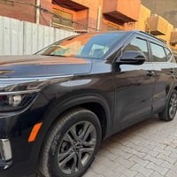 كيا سليتوز للبيع موديل 2023 مكينه 20 دوش مواصفات فول اسلايت بصمه تبريد...