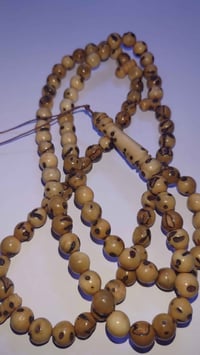 سبحة عود الصليب المغربي 101حبه السعر 35الف العنوان بغداد زعفرانية الها...