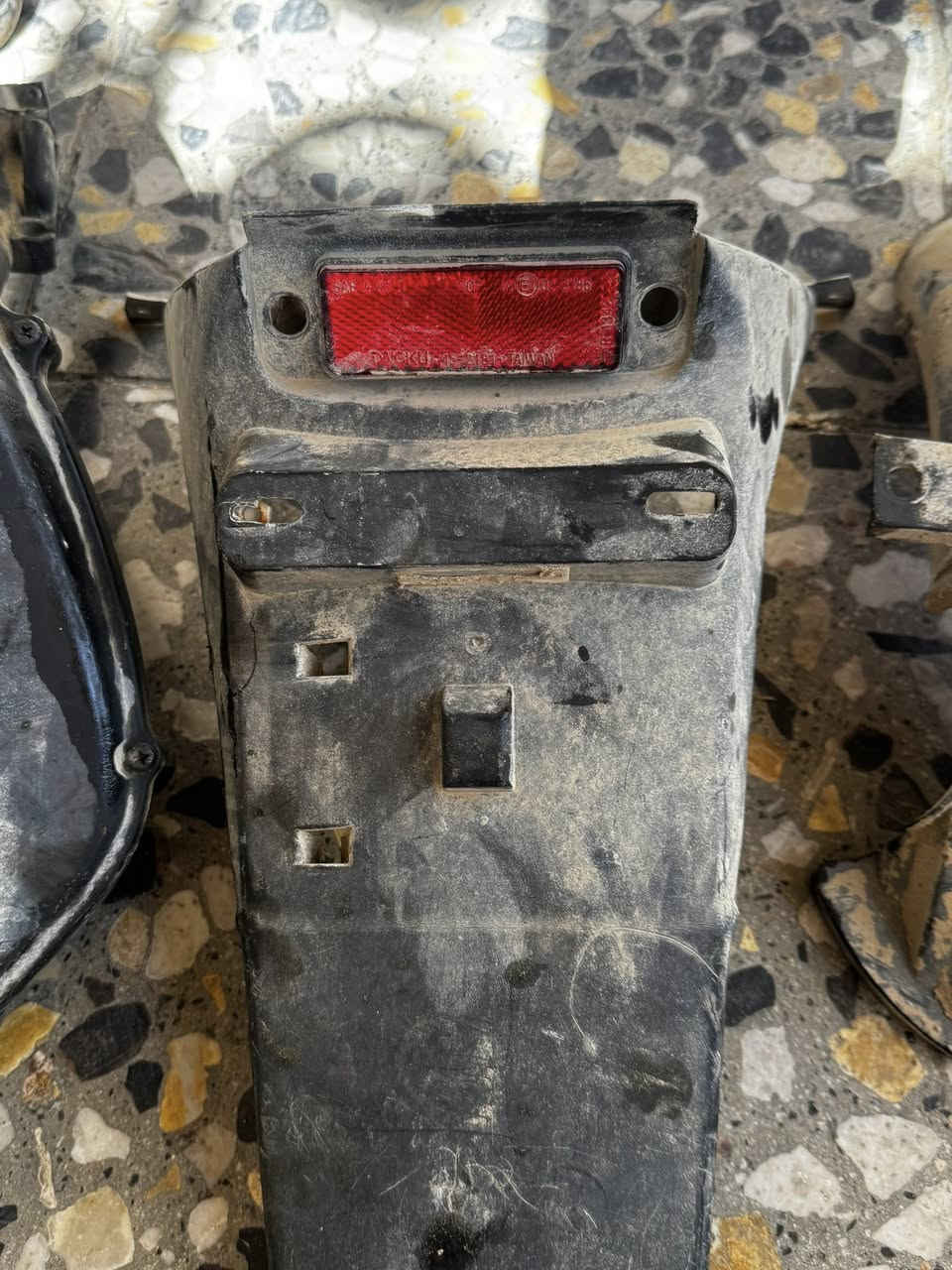 سلام عليكم عدي غراض لهاي الدراجه اسمها Yamaha Jog ZR 
هل موجود غراض كلهن بلاد قيم بل يرضي الله وخذ مكاني كربلاء هاذه رقمي *********** 
الدراجه معروفه غراضها واسعارهن
