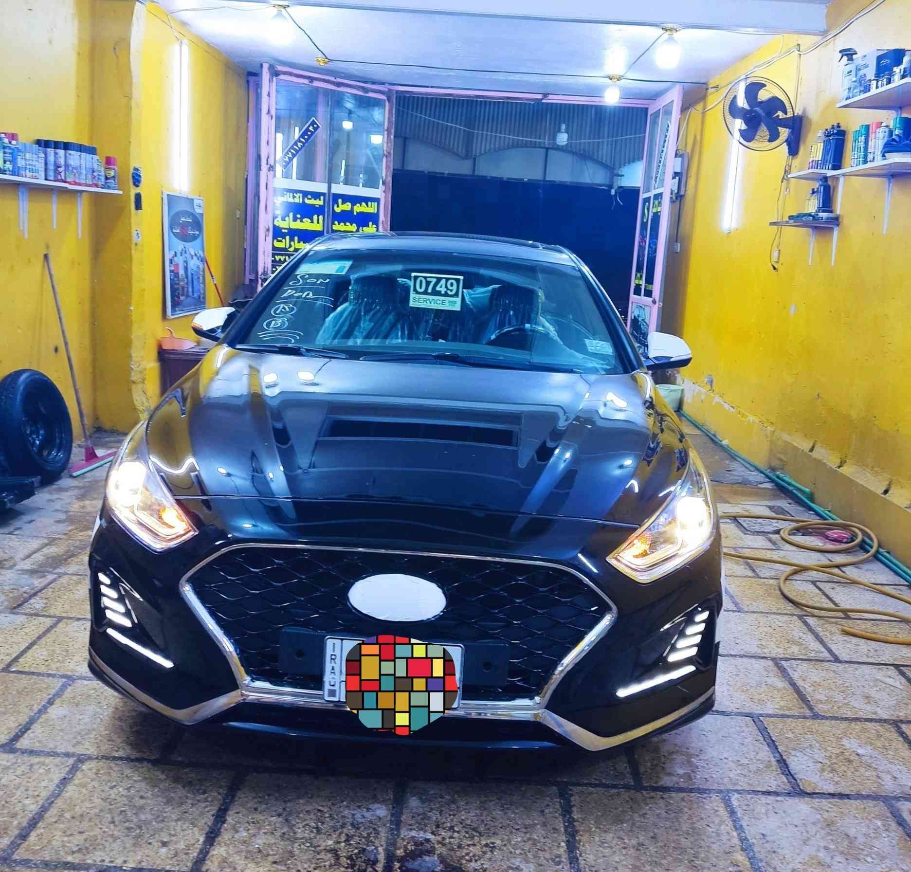 سوناتا ٢٠١٨ وارد كندي فئة سبورت لون اسود
رقم نجف سنوية بأسمي
ماشيه ١١٥ الف كيلو متر 
عداد كيلومتر وليس ميل
حادثها جاملغ امامي جهة السائق مبدل وباب السائق كذلك وصبغ بالجاملغ الخلفي الايسر بالدور النجف, العراق


**إذا كنت صاحب هذا الإعلان وتريد حذفه لأي سبب، رجاءا أرسل رسالة إلى الدعم الفني**