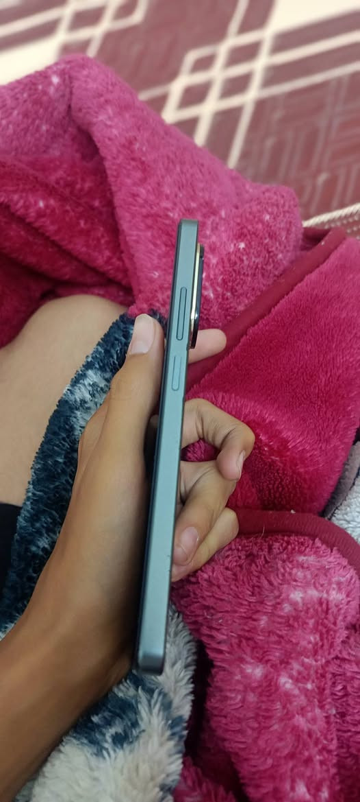 ريلمي c67  نضافه90/100جهاز مداخل صيانه بلادي وحش الاعاب ذاكره 256 عشوائيه 16 بوبجي 60فريم او90  بطاريه 5200. سعر 155عنوان شعب تحياتي للجميع 💜🤍


**إذا كنت صاحب هذا الإعلان وتريد حذفه لأي سبب، رجاءا أرسل رسالة إلى الدعم الفني**