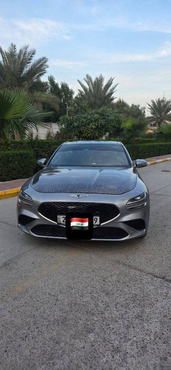 G70 2022  للبيع 
1.محرك: V6 سعة 3.3 لتر توين تيربوAWD فوريل
2.داخل اسود مطرز باحمر وحزام الامان بـ لون الاحمر
3.كشنات كهرباء + خزن ميموري
4.كزوز رياضي بلادي
5.نظام ترحيب و شعار جنسيس بالمري
6.حساسات 360 + كأمره
7.ويل حجم 19انج
8.نظام صوت Lexicon فاخر 14 سماعه
9.تحذير النقطة العمياء
10.وعليها شوته رياضي صوتها طرب
11.تشغيل عن بعد 

 ضرر جدا بسيط قطعه وحده بدون دواخل  رقم اربيل مكان سياره بغداد  ماشيه ٥٥ الف كيلو عليها ادامة كامله باقي تفاصيل خاص او واتساب ***********
