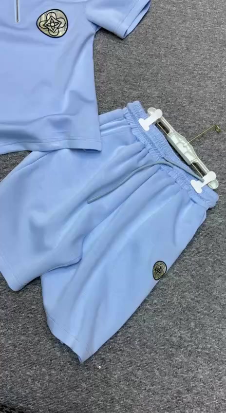 سوت ولادي خامه فول ماركه العنوان الديوانية سوق التجاره شارع الرياضه الاستفسار واتساب ***********
