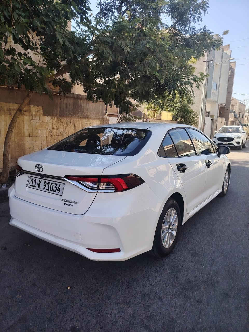 السلام عليكم
كورلا هايبرد تجميع الصين موديل ٢٠٢٥ ماشية ٣١
رقم بغداد انكليزي باسمي هزة بعدها مساقطة
السيارة بدون فتحة وكشنات مخملو  باقي المواصفات 
بيها بارد بالجاملغ الامامي الايمن وصبغ ركن الدعامية الامامي والخلفي وبيها رصعتين مسحوبات PDR 
جاهزة وترايها زيرو وبدون اي نقص وبصمتين اصليات 
السعر ٢٢ مليون و ٣٠٠ الف دينار بيها حك الجية 
مكانها الاعظمية او سبع ابكار 
رقم الهاتف ***********
ملاحظة // السيارة جان بيها ملصق على شكل فتحة ومبين بالسونار حاليا ماكو لحد يكول مو سونارها
