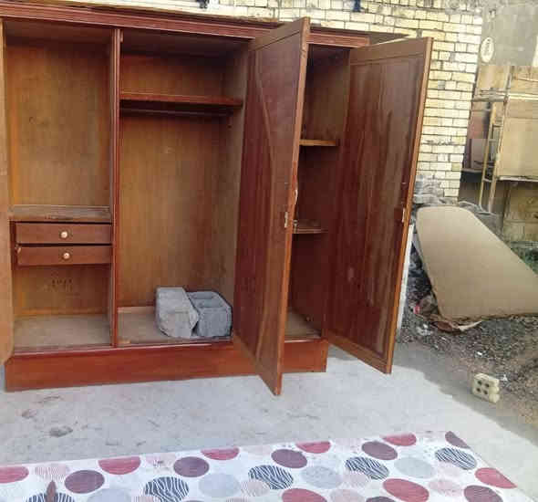 السعر 170 الف فقط 😱😱😱
كنتور صاج ٣ ابواب 

صاج داخل خارج تكمةةةة نضيف 

العنوان المحمودية حي العسكري قرب الحمداني 

للحجز السريع ***********
