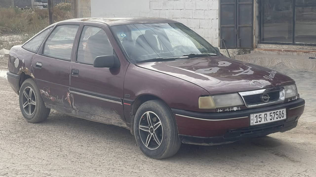 يالله 
فكترا موديل 92 سنويه وارقام جديده 2031
سياره بسمي تحويل ثاني يوم
محرك 2000ناعم كلش 
صدر سياره نص عمره 
سياره تحتاج سمكره وصبغ تطلع تخبل 
سعره 18ورقه وبيه مجال 
(ماتعجبك سياره اعبر منشور)
***********مكان الرمادي
