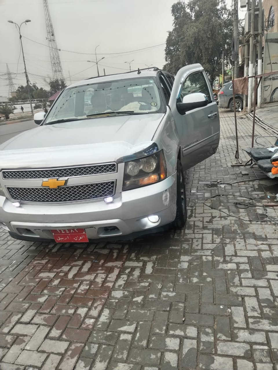 سوبر بأن 2010 رقم اربيل اجره
تشتغل خط اربيل بغداد مكتب اربيل 
هزه جديده سنويه لل27 يسمي
كير 
مكينه 
صدر 
اكسل 
 تايرات 
سلف 
باتري 
تبريد 
مدوشمه كامل
كله جديد 
بيه كم قطعه صبغ ابيع حزام بدون ضربه فقط صبغ 
بيها منضومه غاز تركيه 100 لتر 
مكاني بغداد او اربيل 
سعر ١٥٠ بيه مجال 
***********
