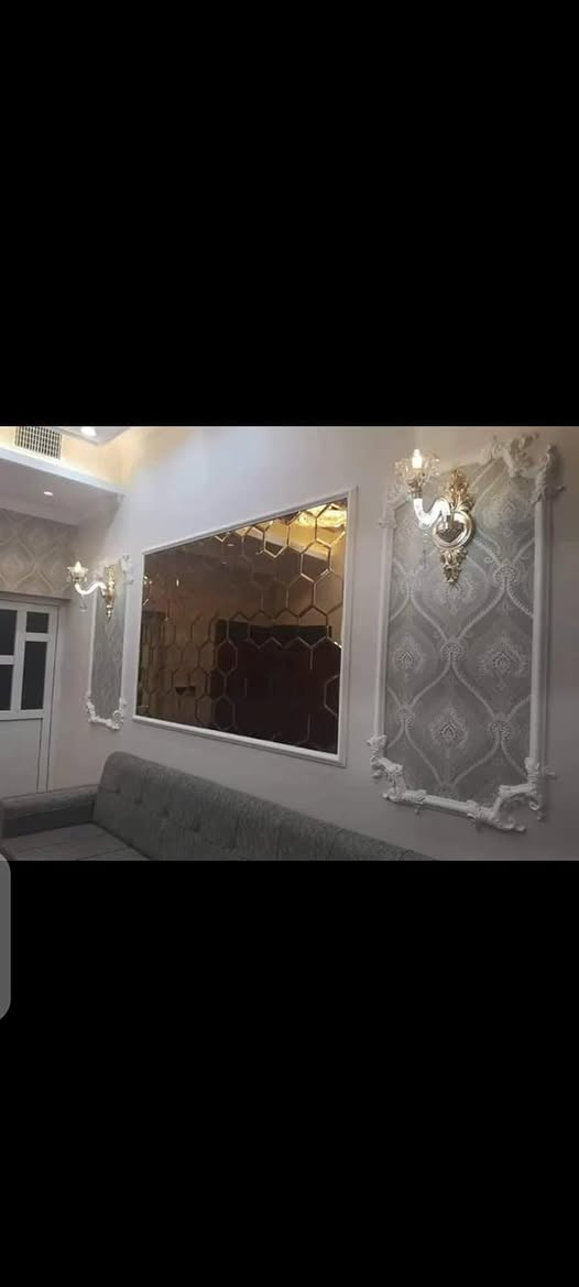 مقاولات ديكوراتي للعماره والترميم والديكور والنقوش المغربيه وتغليف جميع انواع البديل والورق وللاصباغ الداخليه والخارجيه معالجه وطلس باحتراف وتسليم العمل على الاناره وبمستوى درجه اولى
*********** واتساب
