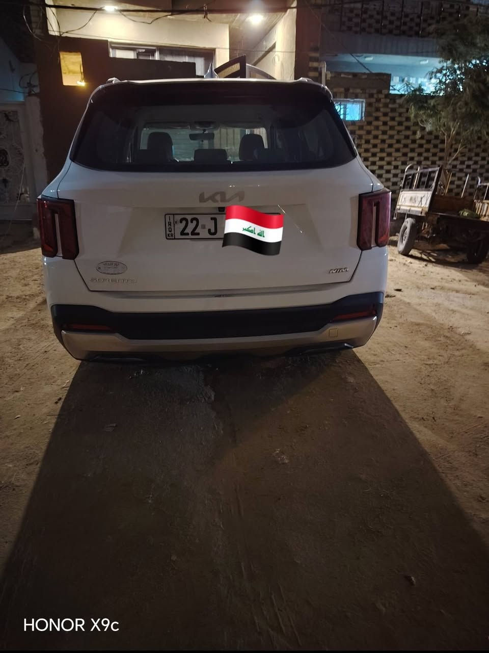 سلام عليكم 
سورنتو 2024 
مكفوله ما عدا بارد بالباب خلف عكس السايق
مواصفات 
كشن سايق كهرباء
شاشه منتصل
كامره خلفيه
كشنات جلد 
شحن لاسلكي 
شفتات ستيرن 
اربع وضعيات قياده 
6 سلندر 
7 راكب 
3 قطع تبريد
ماشيه 47 الف 
السعر 290 وبيه مجال 
للاستفسار ***********
