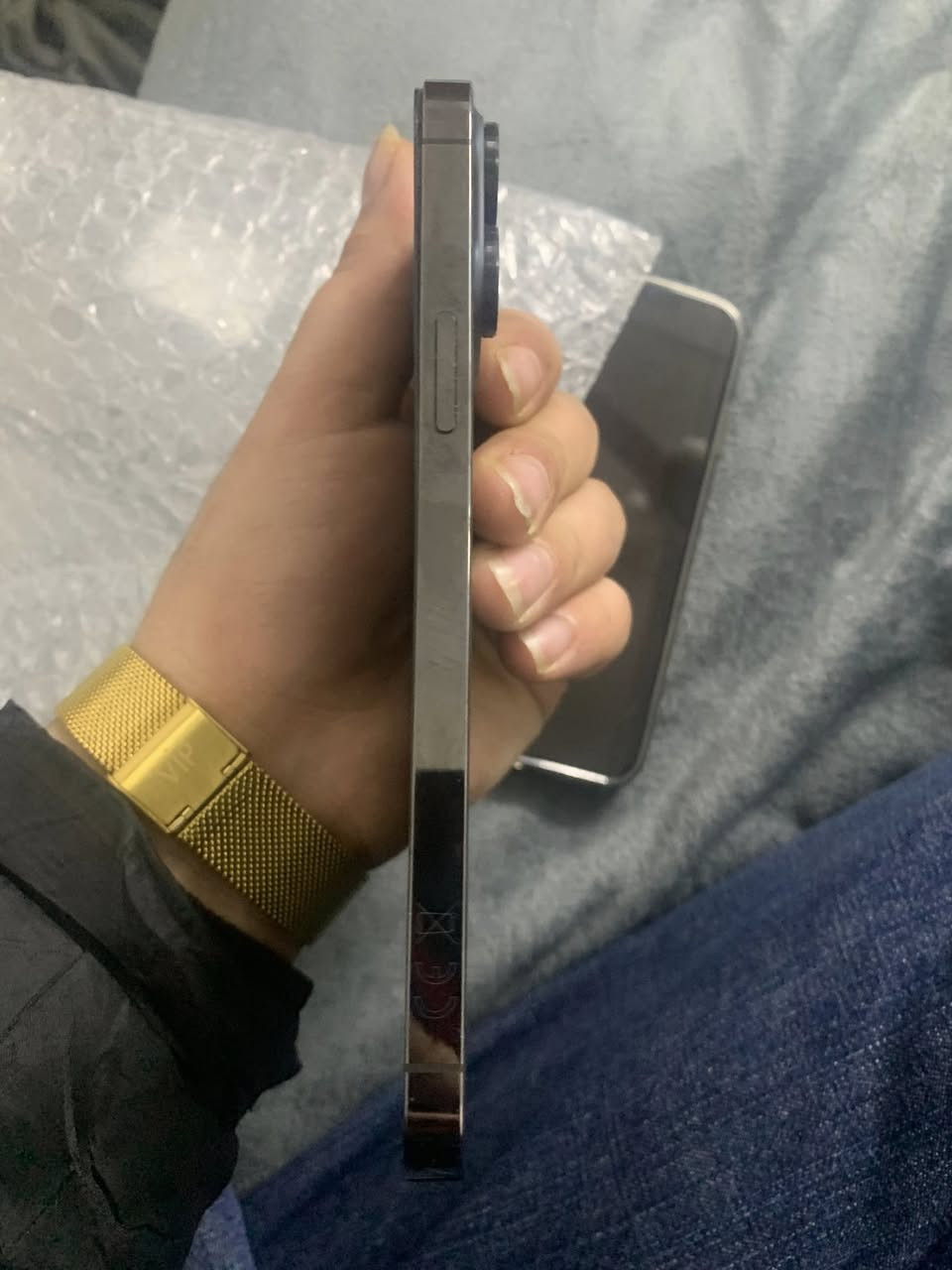 بەلاااااش
١٣ پرۆماکس ١٢٨ گیگا
پاتری٨٦
هیجی نەگۆراوە 
بەس فەیس ئایدی ئیشناکا
بەزەمانی١٥ رۆژ
نرخ٣١٥$قفل
***********
