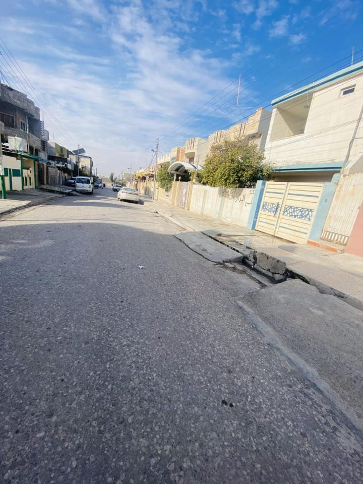 دار للبيع 
حي القادسية الثانية ( الفرع المقابل بدالة الزهور ) 
المساحة 202 متر 
طابق ونصف 
الطابق الارضي : مطبخ واستقبال وهول وغرفتين نوم وصحيات 
الطابق الثاني : غرفتين نوم وهول وصحيات 
للتواصل والاستفسار 
زيارة احد مكاتبنا 
او
الاتصال على احد الارقام 
***********
***********
***********
