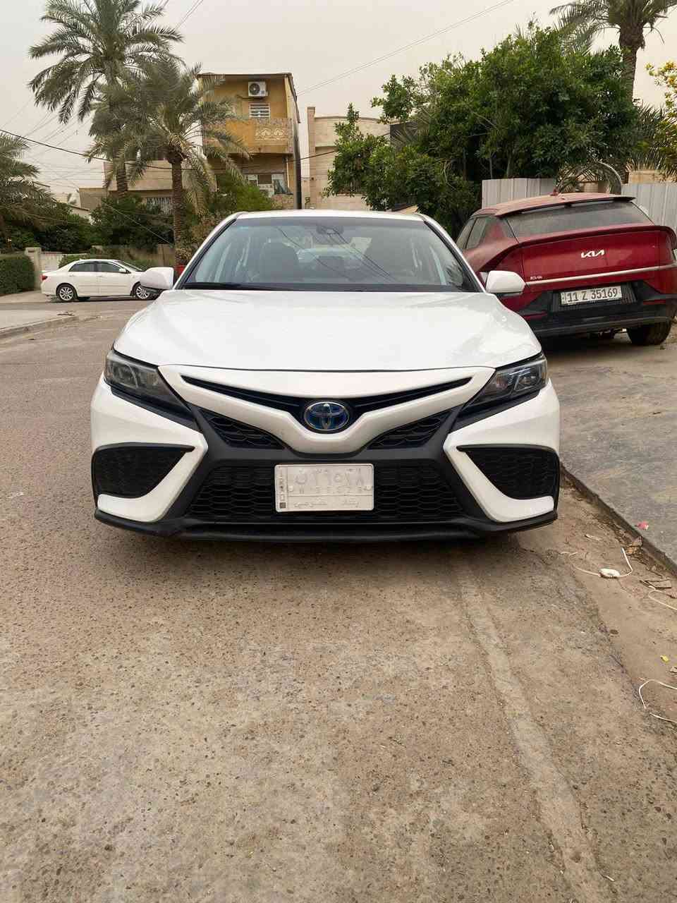 كامري 2023 SE للبيع وارد امريكي 
هايبرد رقم بغداد تحويل مباشر 
الداخل  لونين 
مواصفات الـ SE
1- كشنات جلد 
2- تحكم استيرن
3- كامره خلفيه 
4- كشن تحكم كهربائي
5- مري تحكم كهربائي
السياره بدون ايربالك
السعر 168 وبي مجال بسيط 
مكان السياره بغداد العامرية 
للاستفسار‬   ***********
