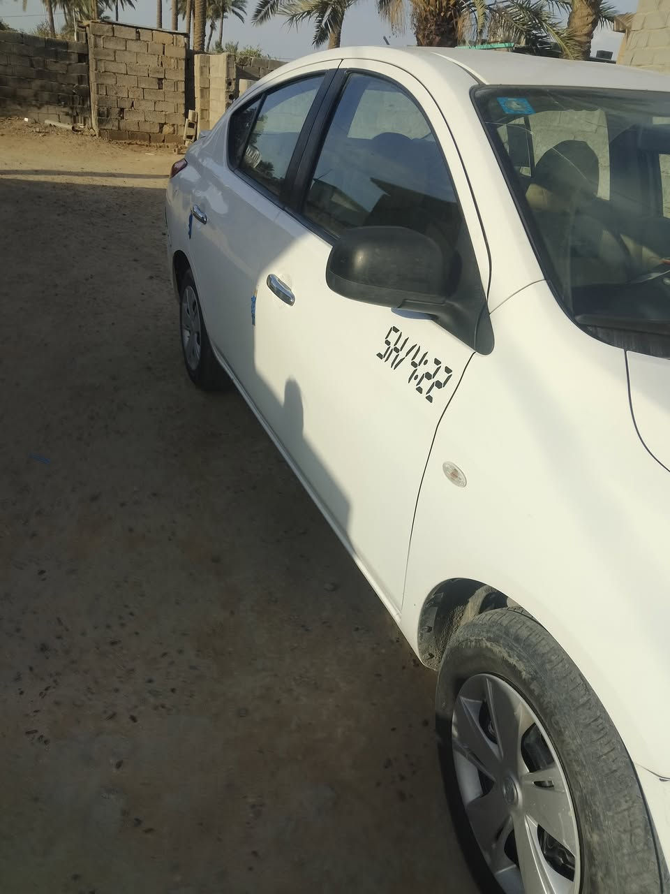 السلام عليكم
نيسان صني هندي موديل  ٢٠
ماشيه  ٩٢
بيه نص الجاملق الخلفي الأيمن
يرادله دعاميه خلفيه بيه كدشبر ظربه من خلف
السعر  ١٠٣
***********
المكان بغداد حي الجامعة
