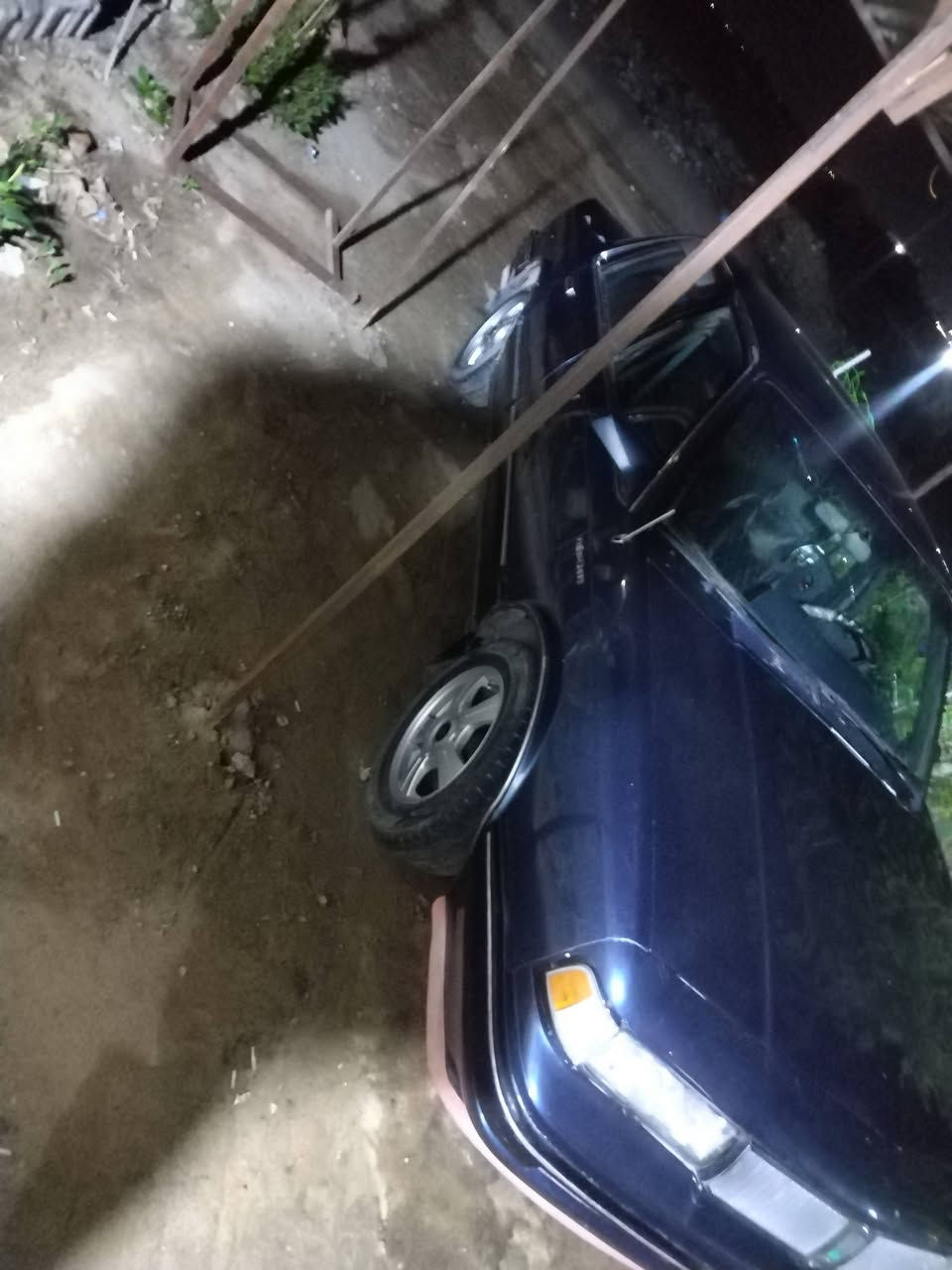 سلام عليكم سياره اولدز أمريكي موديل ٩٢ رقم بغداد سنويه لل ٢٧ راعيها يريد امداور سياره فول مكينه اتلتالفااو ميه الكير اشويه مرات اياخر دواخله بل كارتون ***********
