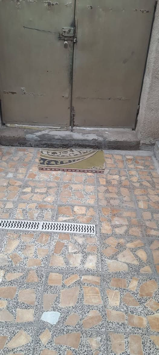 اليوم. مكتب 🏢 دلاليه حي سفير
جايبلكم بيت مساحته 125
موقع البيت بغداد حي سفير
البيت  قرب العبيدي مقابيل المنتزه 
اول. فرع مال سكله  ابو محمود الدراجي
البيت طابو زراعي سند 25
البيت ناصي 18 سانتيم عن شارع
رتفاع البيت 3 اله تقريبن 
سعر 70 وبي مجال
اللستفسار تصال ع رقم 
‏‪***********‬‏ واتساب
