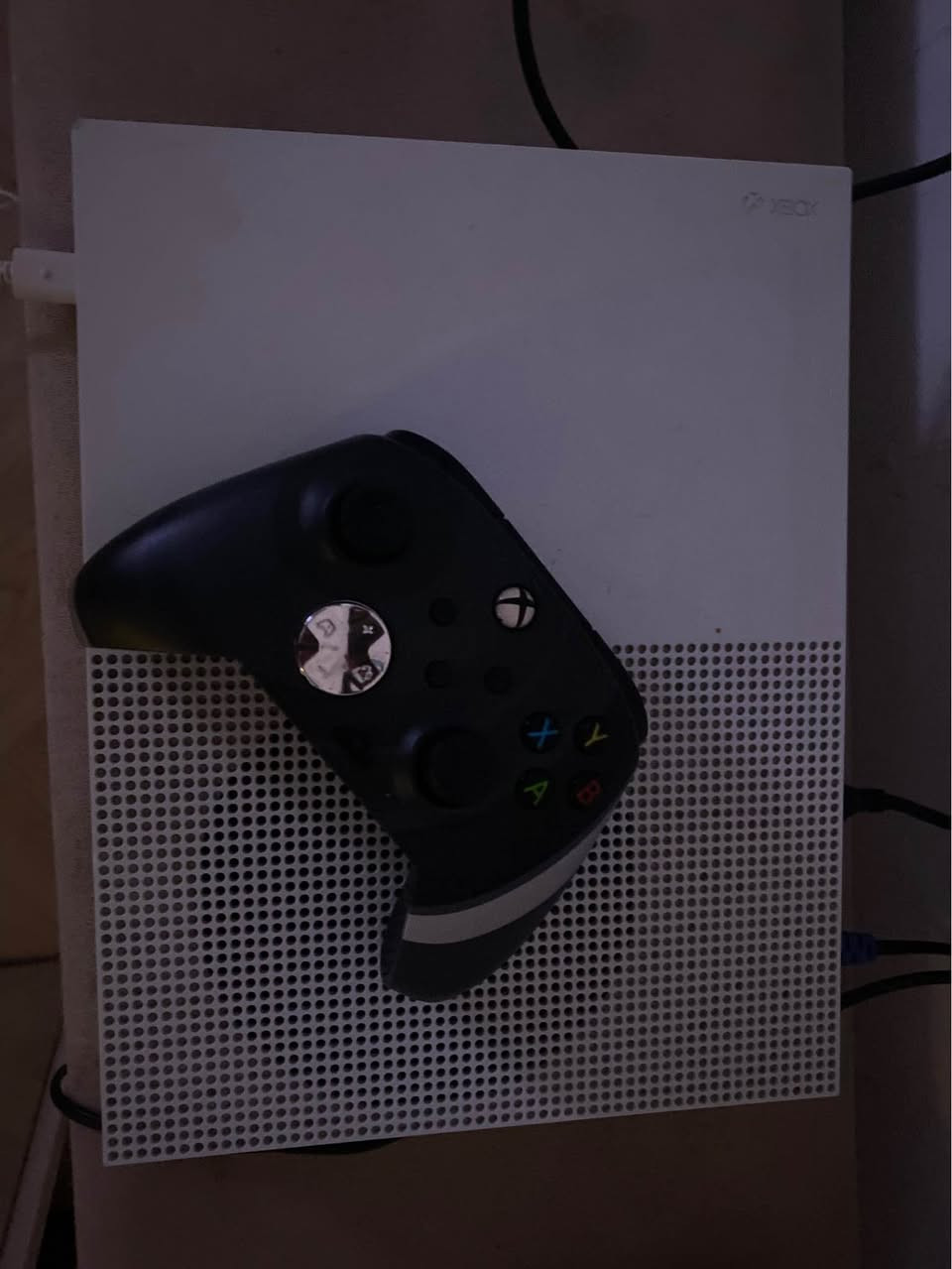 السلام عليكم اكس بوكس وان اس500Gنضيف مامفتوح ولامصلح ولابي اي خلل ع فحص شرط ويا حساب موضحه للعاب الي بي بالصور سعره170مكاني بغداد بغداد, العراق


**إذا كنت صاحب هذا الإعلان وتريد حذفه لأي سبب، رجاءا أرسل رسالة إلى الدعم الفني**