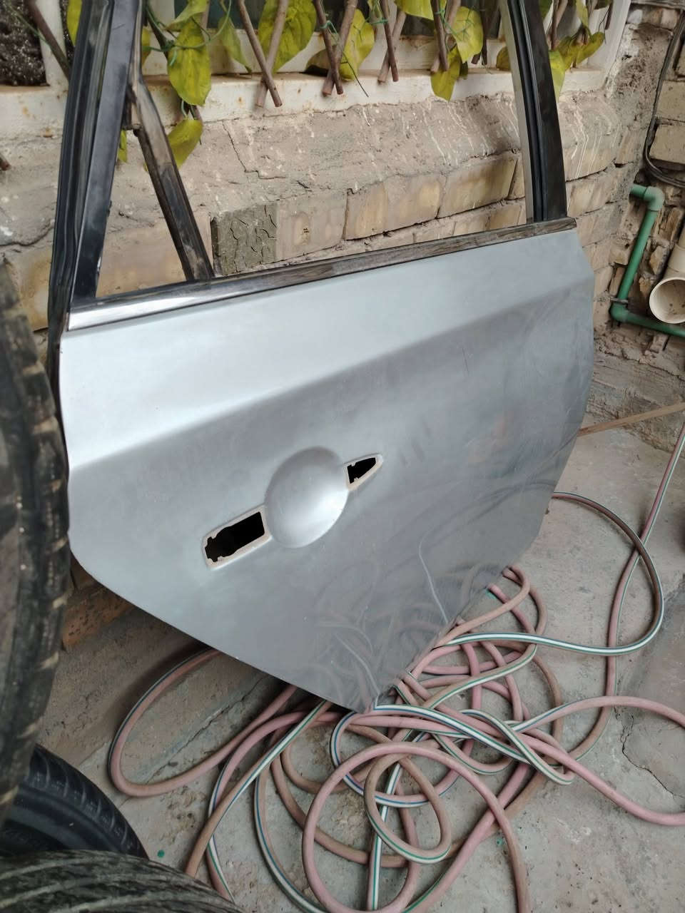 للبيع
باب خلفي لون رصاصي سلفر ايمن عكس السايق نيسان سنترا من موديل 13 إلى 19 اصلي فقط مصبوغ بدون ضربة نظيف جدا
السعر ٢٥٠ الف
مكاني بغداد الدورة *********** 
مكاني
