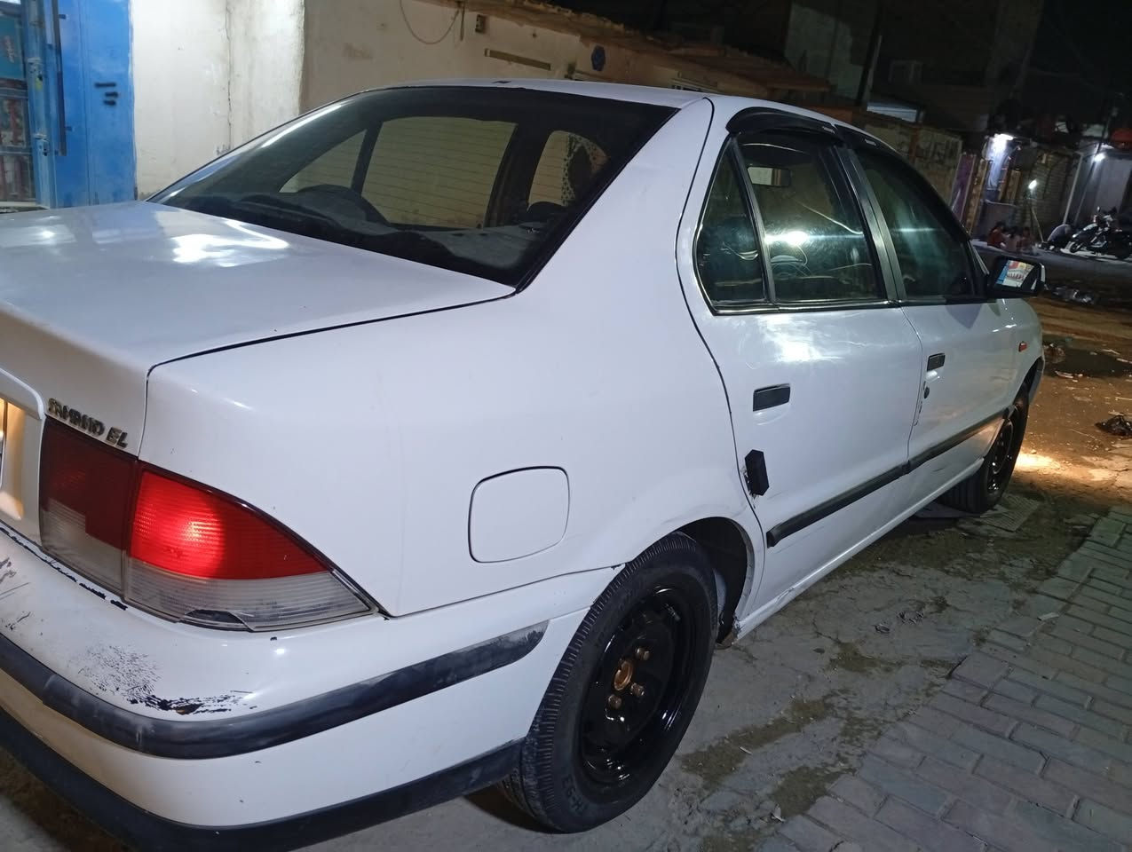 سلام عليكم سمند لبيع موديل ٢٠٠٩ لا ضربه ولا صبغ ولا تبديل محرك جديد لبارحه جفته تبريد شغال تخم تاير جديد صدر نظيف بس دبل مال لمشط تعبان فقط تحويل ثاني يوم عنوان بغداد مدينه الصدر. سعر 33💵 بيهه مجال ستفسار ***********
