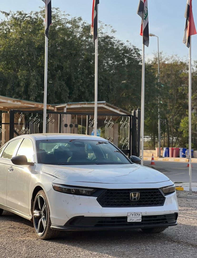 ………{اكورد للبيـع🤍}……….
السلام عليكم اكورد موديل 24وارد للبيع بدون صبغ بدون ايرباك بدون تبديل بيها بارد شي قليل موجود بالصور ماشيه 31الف ميل وقابل للزياده  محرك v4 2000 Haibridبيها ثلاثَ انماط قيادة SPORT/NORMAL/ECO.  بيها فتحه سقف AUTO تشغيل بصمه وتشغيل عن بعد مقاعد قماش تحكمات كهربائية بدون رقم تسجل بكل المحافظات ماعدا الاقليم مكاني صلاح الدين

رقم الشاصي ورقم الهاتف 

1HGCY2F50RA005714///***********
