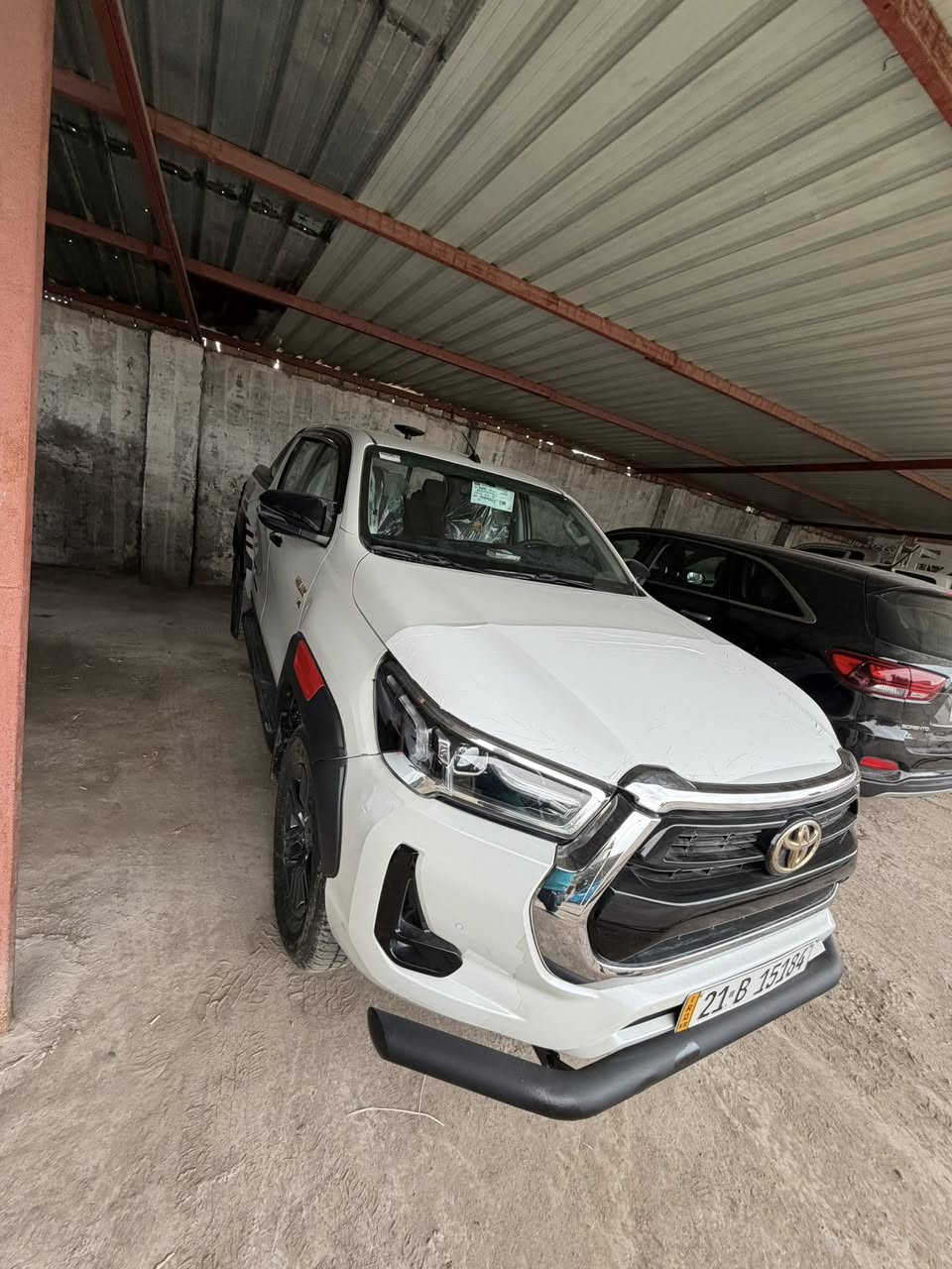 بيكم هايلوكس موديل 2023 سيد نهرو سياره مكفوله ماعده طخه بجاملغ  على كد اربع اصابع بدون صبغ سياره ماشيه 53 الف السعر 363 وبيهه مجال مكان سياره بغداد ***********
