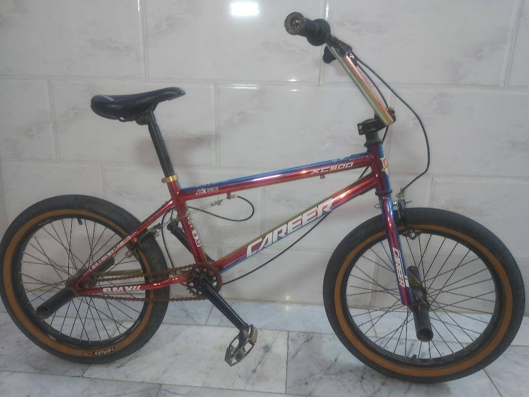 للبيع :بايسكل BMX سبع ألوان
لون مميز وشكل رياضي
البايسكل نضيف، مابي أي عطل ولا لحام

 السعر: ٣٣٠
(بي مجال للطيبين)
 المكان: مدينة الصدر
📞 للتواصل: ***********
