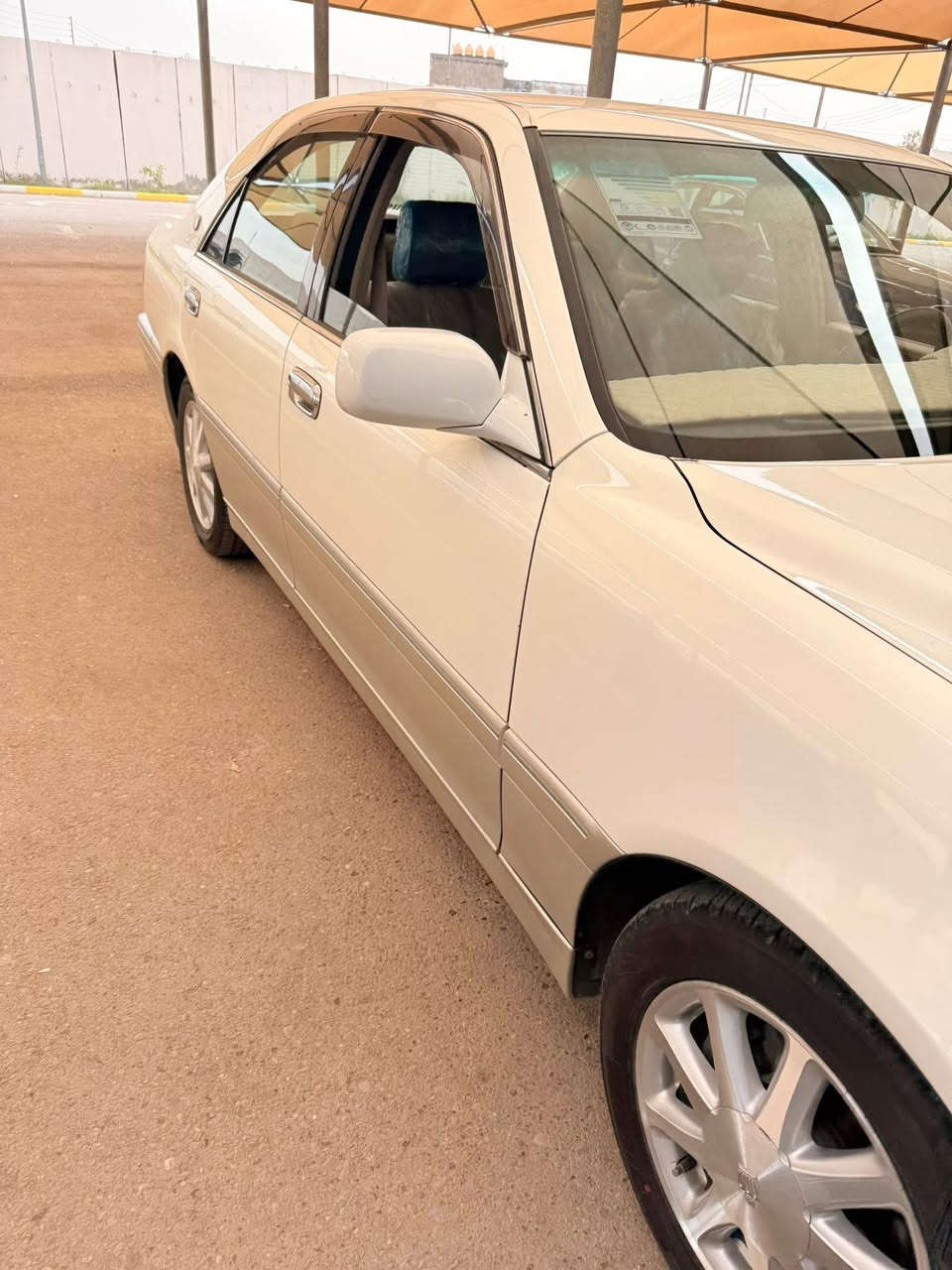سلام عليكم 
2002 مكينه 2500
ماشي 55
باقي بس كمرك ما مدفوع قرار 102
سيره نضيف كلش مابيه كص 
***********
