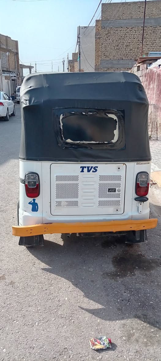 تكتك لبيع موديل 21 رقم سنويه التفاصيل خاص او تصال علرقم 0،،مكلف بنشر 7808783991
