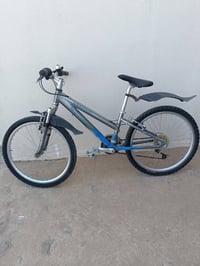 دراجه ماركه ( رالي) بريطاني حجم ٢٤ جبلي وداخل المدن  نظام گير مكينه ام...