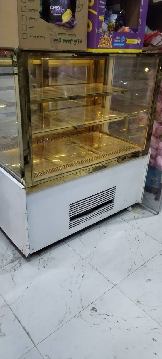 براد كيك للبيع شرط الشغل والضمان تركي سعره 600
للاستفسار الاتصال على الرقم *********** او مراسله الصفحه العنوان الناصريه الموحيه
