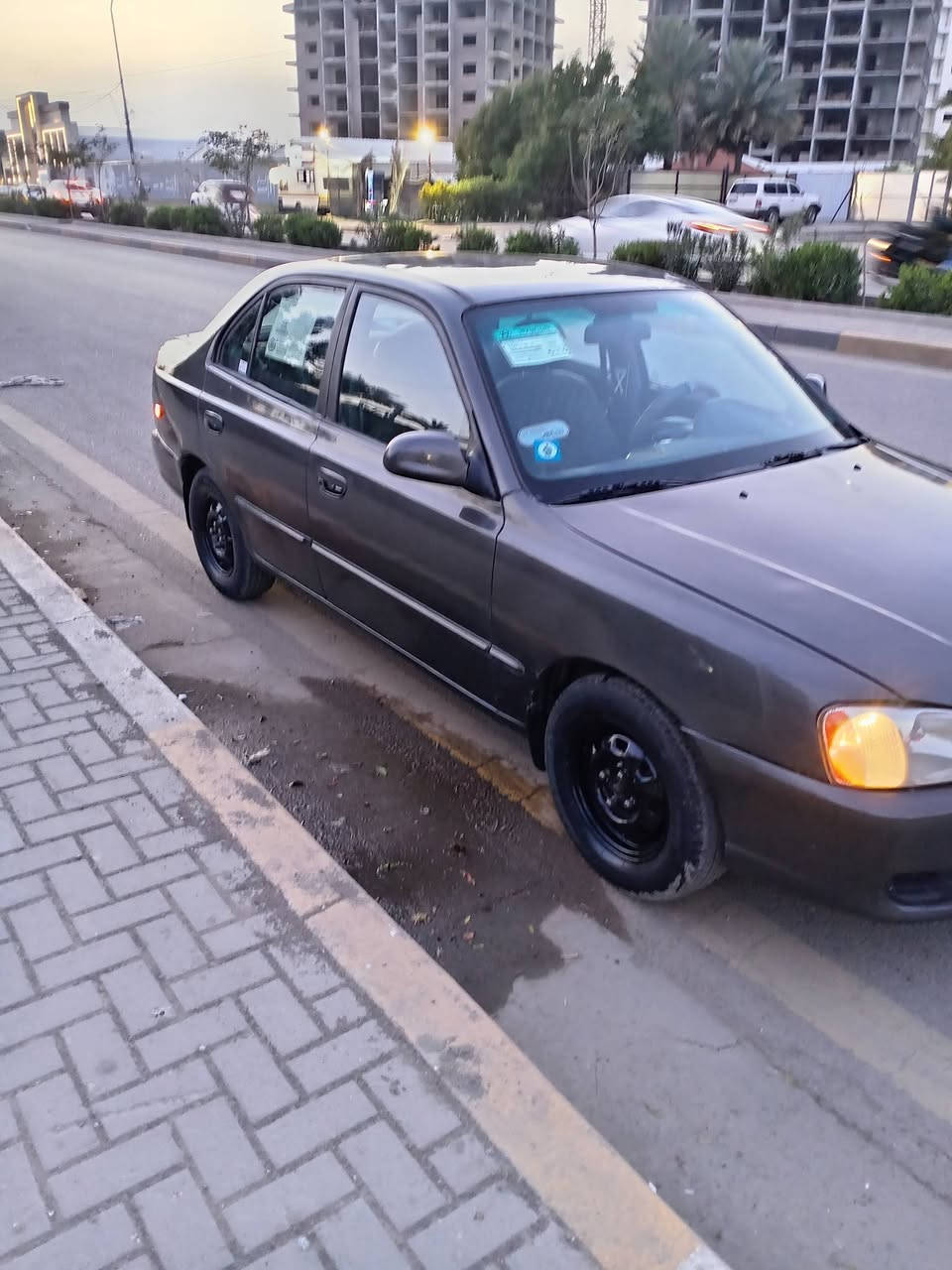 سلام عليكم هواندي فيرنه موديل ٢٠٠٢  كير اوتمتيك كير مكينه صدر جديد تبريد شغال ثلج مشط ستيرن جديد باتري جديد سنويه ٢٨ رقم بغداد نكليزيه العنوان بغداد البياع سعر ٤٧ بي مجال قليل بدون اي حادث  ***********
