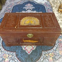 صندوق خشب قديم للبيع السعر ٧٥ الف ٠٧٨١٨١٨٠٢٢٧