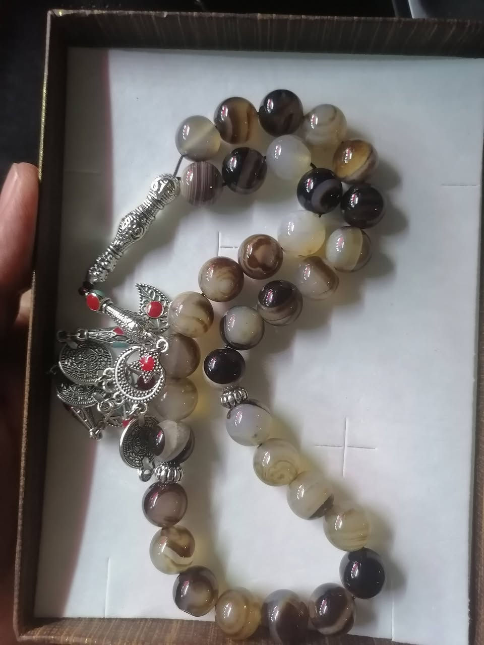 ٣ قطع تحف شرط اصلي وعلى الفحص
القطعه ١٢٥


**إذا كنت صاحب هذا الإعلان وتريد حذفه لأي سبب، رجاءا أرسل رسالة إلى الدعم الفني**