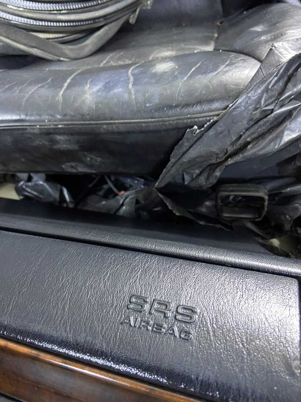 غرفه مال دب موديل 95 وارد يابان
مكان اربيل 
***********
