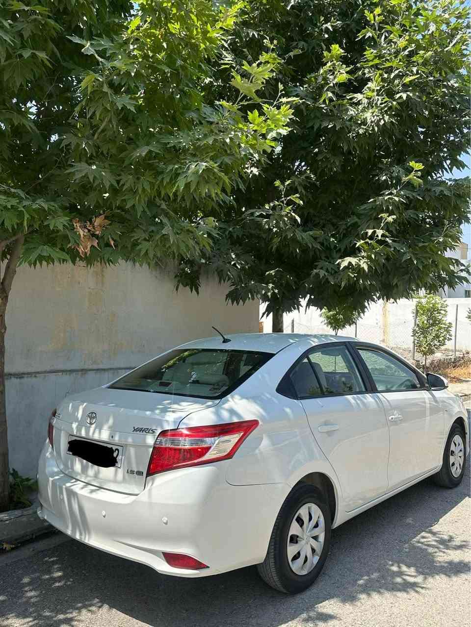 Toyota yaris 2017 
مواسفات خليجى ناو زه رد 
مكينه گه وره ١.٥ 
بى بوياغ 
بي تعديل 
هيچ هيچى نيه 
رقم و سنوى نوييه 
سعرى ١١٥$ مجاليكى كه م 
       ☎️  *********** أربيل, العراق
