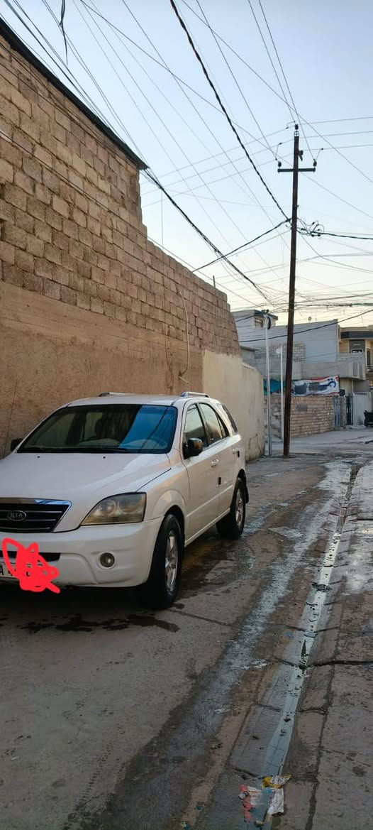 سورنتو 2007 وارد امريكي
محرك v6  شرط لا نفخ لا صرف 

تبريد ثلج كير اكسن شرط

السيارة ما ناقصها اي شي

رقم دولي نينوى هزة جديدة

تحويل ثاني يوم  مكان السيارة موصل

للتواصل ع رقم ***********
