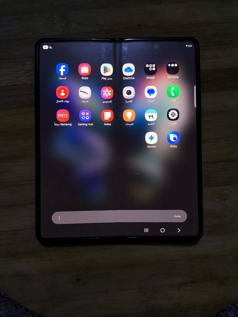 جهاز سامسونك Zفلود 3
ذاكرة 256 العشوائية 16$
جهاز غني عن التعريف كلش حلو نظيف جداً 
فقط الشاشة الأمامية واكفة 
سعرة ب380 وبي مجال 
مكاني بغداد الشعب 
يرهم مراوس 
***********
