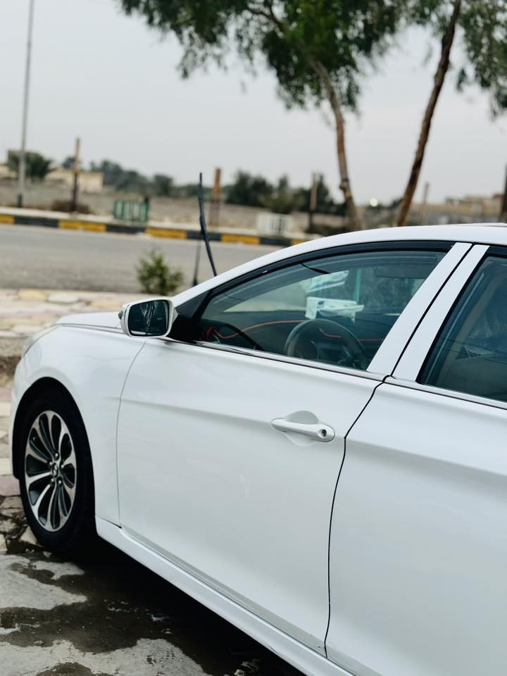 سوناته 2011 اللون ابيض صدفي وارد خليجي  مكينه دوش 2400 مكفوله من الضربه والصبغ والفتح والعيب الشرعي سياره كلها قطعه وحده ع بلاد. رقم بصره (أ) بيهه قطعتين صبغ والمدكر. رش( كلير )  السعر 118  البصره الزبير. ***********. الموشراي لايشلع گلبي. رحمة لهلكم
