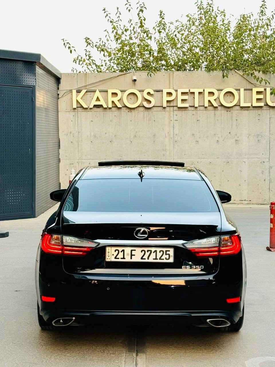 Lexus es 350 2016
لكزس ٣٥٠ موديل ٢٠١٦ ... 
السيارة غني عن التعريف فولل فولل مواصفات و داخل قرميدي السنوية جديدة و خالي من العيوب و فقط بي قطعة صبغ بدون دواخل بدون ارباك كلشي بشرط كير محرك كهربأي كامل خالي من العيوب و تعتيم الجامات ويا جديد لحد شهر ١١ 
***********
***********
