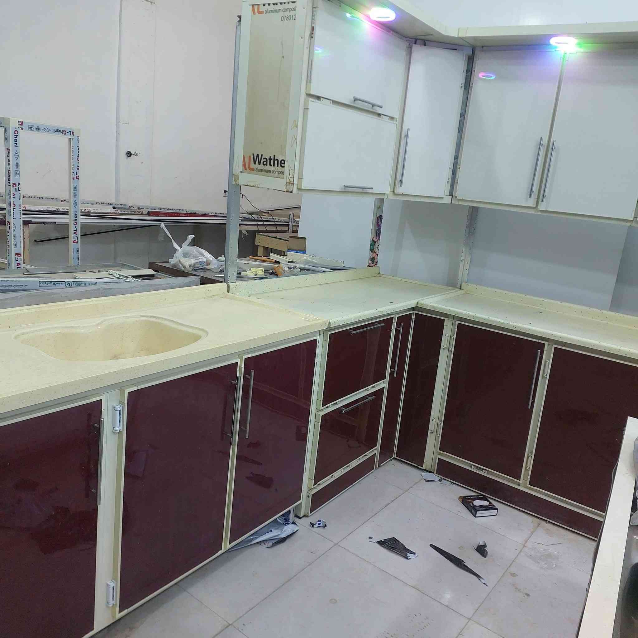 كاونتر تسكام مستعمل مبطن مرمر ٦امتار بالحمزه الشرقي حي الحسين ***********واتساب
