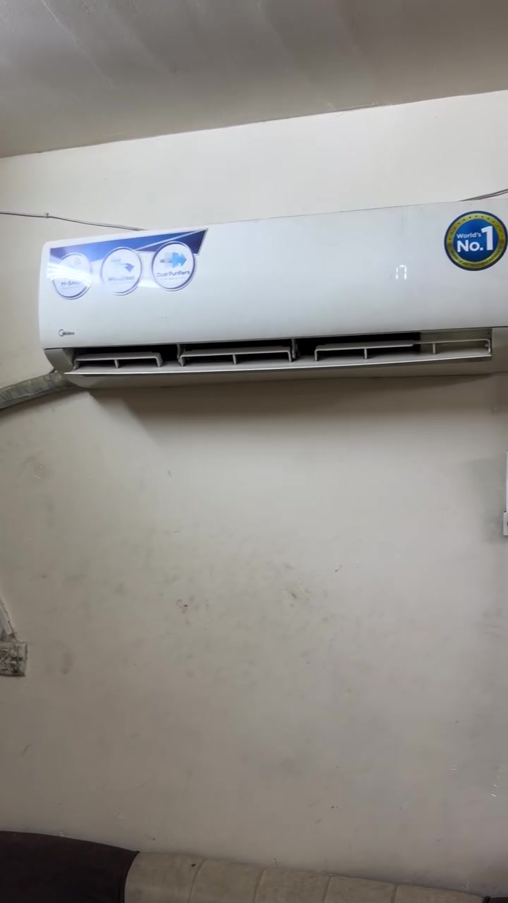 السلام عليكم سبلت 2طن يشتغل على الوطنية فقط للبيع  مستعمل مدة قليلة نظيف اخو الجديد  رايدة 600 ألف دينار 
مكاني حي الجهاد رفاق الأولى  مقابل مدرسة الأخوة  موبايل ***********
