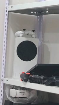 اكس بوكس سيريس اس • حساب وألعاب • نجف كوفة