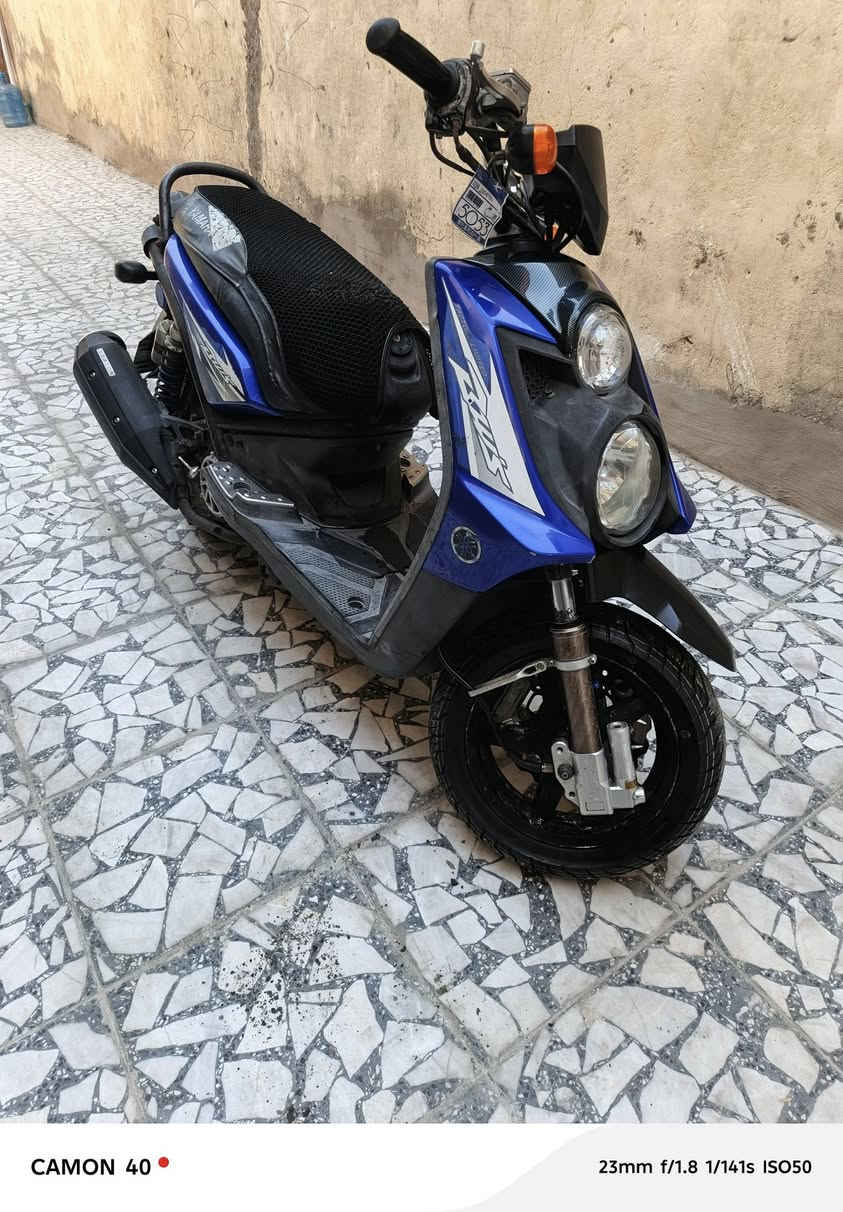 السلام عليكم سكنس جبلي نوزل للبيع دراجة نضيفة لوك كلهة مختمة ختم واحد نازلة من الرمبة قبل 5اشهر بيهة تزويد كلة بلادي مال يابان دراجة مكفولة كلهة ماعدا الدبلات الامامي واكفات رايدهة 1650 مليون وستمية وخمسين بيهة مجال مكاني بغداد الكمالية ***********
