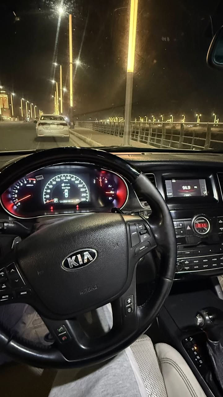 للبيع  فول مواصفات داخل ملكي vip رقم دهوك سنويه جديده ماشيه 280 مكفوله من الضربه والصبع بيه بارد بالجاملغ الايسر اصبعين تقريبآ قفل 145 ***********
